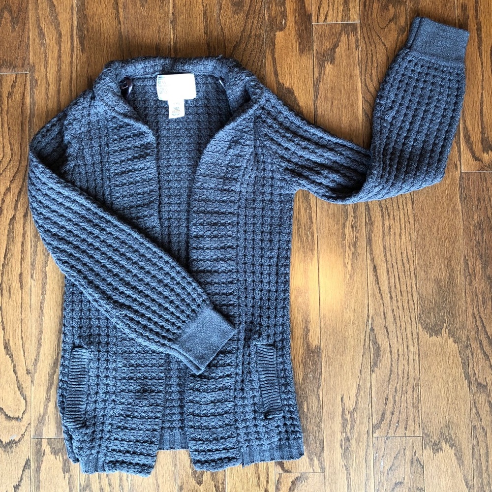 Urban Behavior Sweater Cardigan - Grey